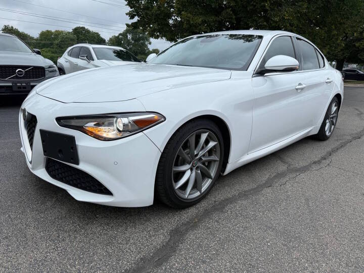 alfa romeo giulia 2018 ZARFAEBN2J7591783 image alfa romeo giulia 2018 ZARFAEBN2J7591783 image